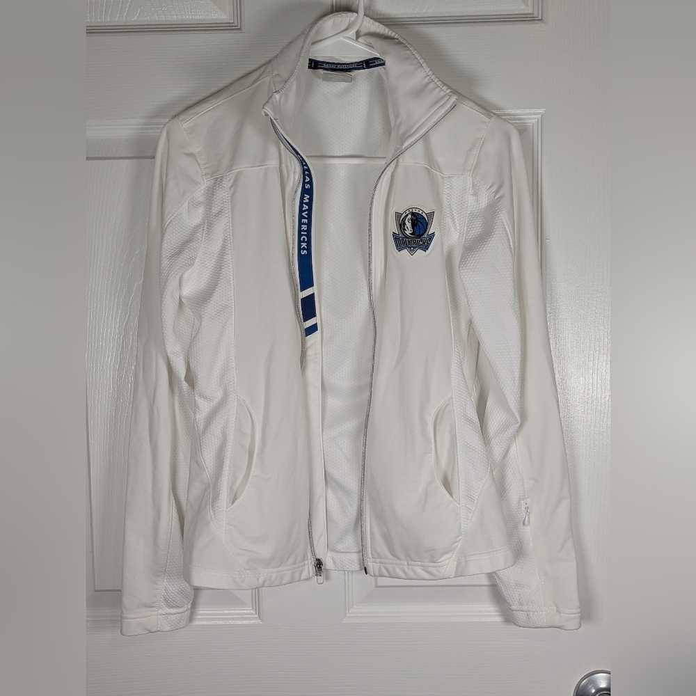 Dallas Mavericks Women’s White Full Zip Jacket Size S | NBA Team Gear